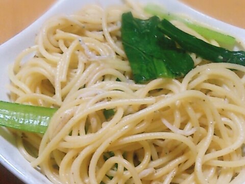 しらすと小松菜のにんにく醤油和風パスタ!